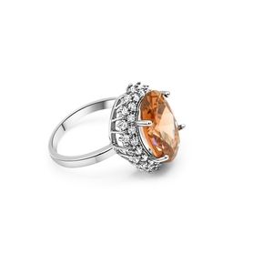Great quality  amber color statement ring.